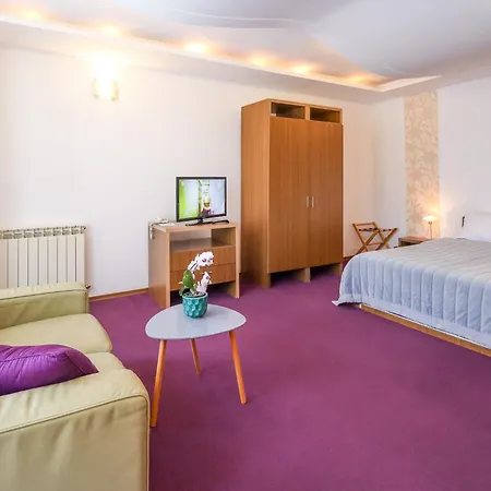 Hotel Roberto 3*