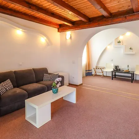 Hotel Roberto 3*