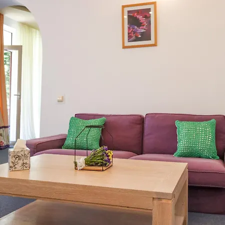 Roberto Hotel